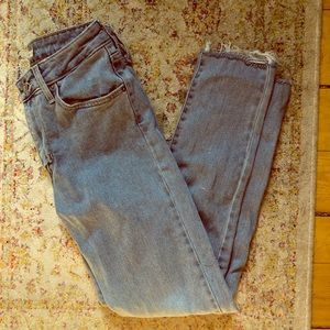 LEVI high rise skinny jeans